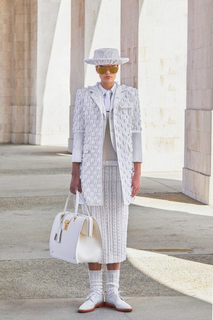 Thom Browne Primavera Verano 2021 "Juegos lunares 2132" de Nueva York a París por RUNWAY REVISTA