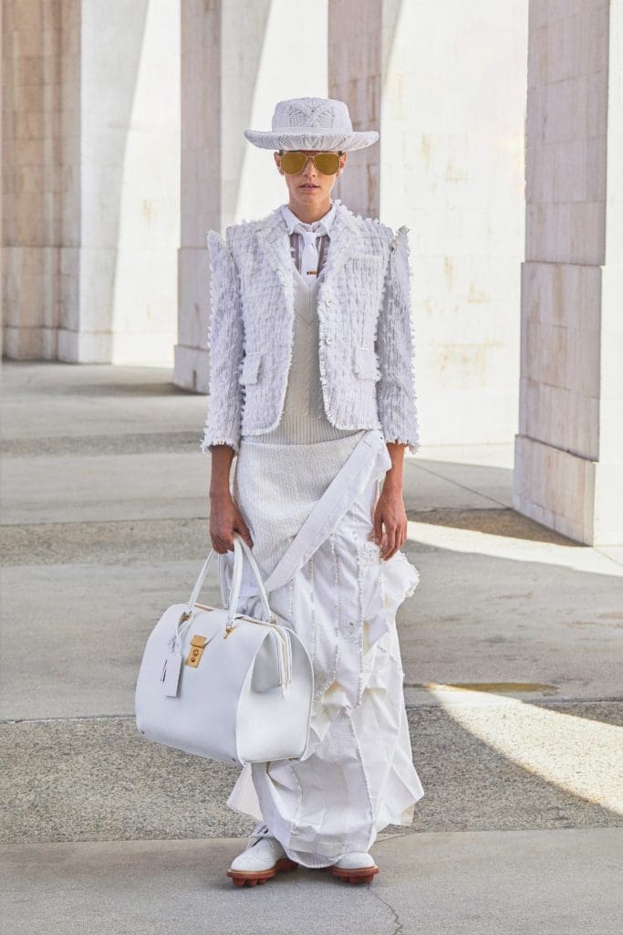 Thom Browne Primavera Verano 2021 "Juegos lunares 2132" de Nueva York a París por RUNWAY REVISTA