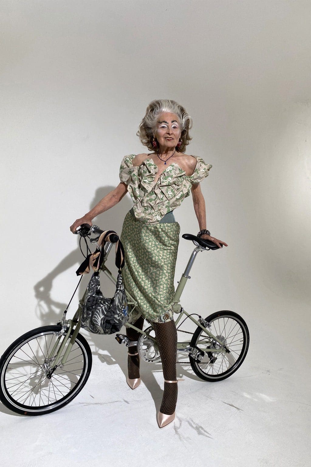Andreas Kronthaler für Vivienne Westwood Spring Summer 2021 von RUNWAY MAGAZIN