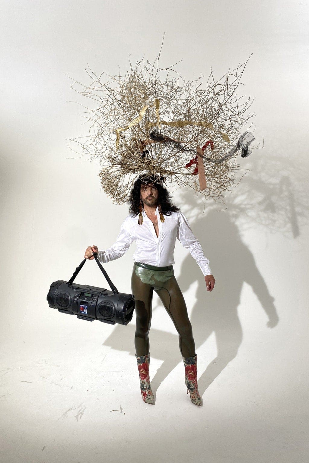 Andreas Kronthaler für Vivienne Westwood Spring Summer 2021 von RUNWAY MAGAZIN