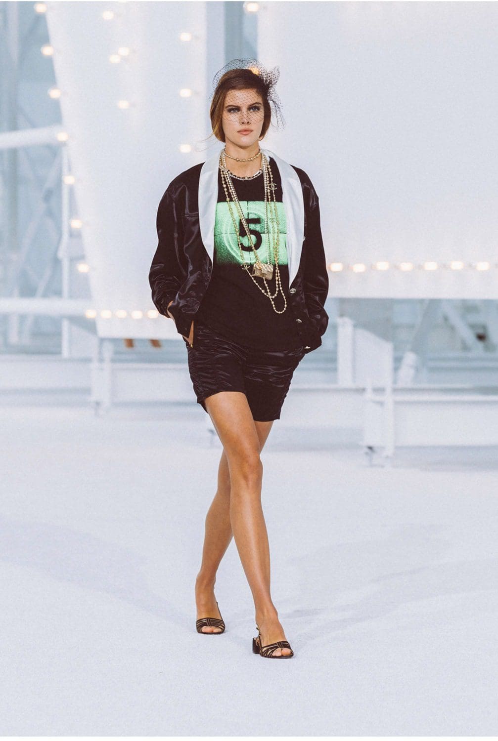 Chanel Spring Summer 2021 von RUNWAY MAGAZIN