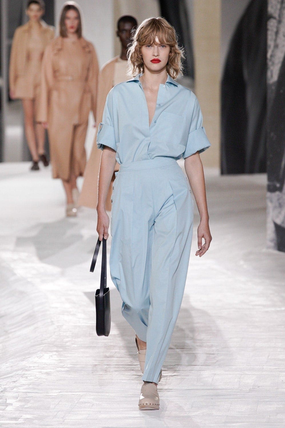 Hermes Spring Summer 2021 por RUNWAY MAGAZINE