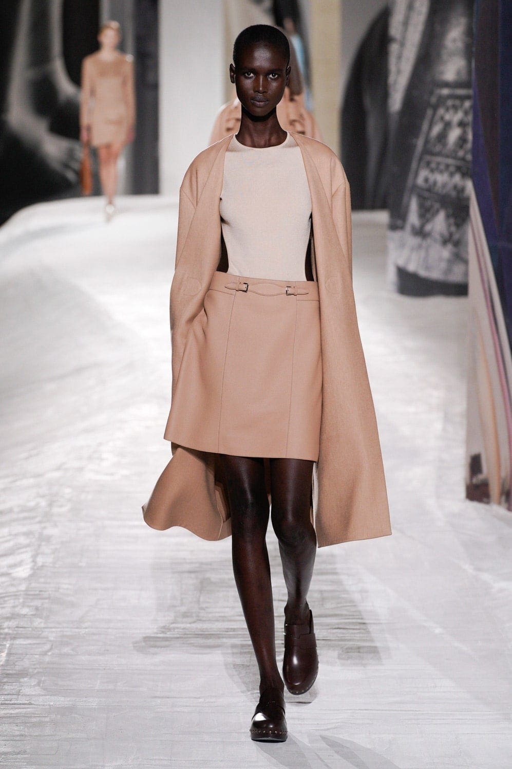 Hermes Spring Summer 2021 por RUNWAY MAGAZINE