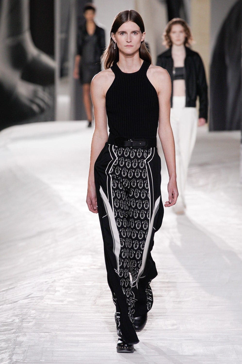 Hermes Spring Summer 2021 por RUNWAY MAGAZINE