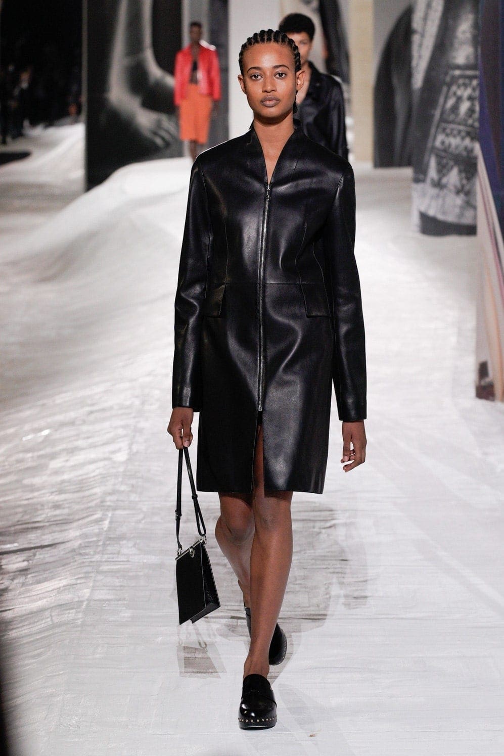 Hermes Spring Summer 2021 por RUNWAY MAGAZINE