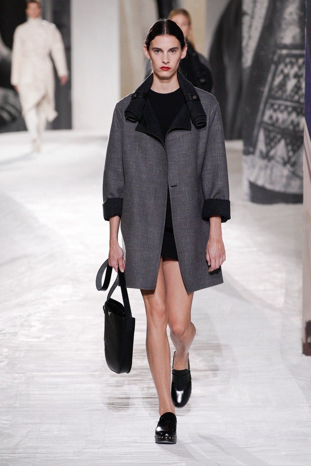 Hermes Spring Summer 2021 por RUNWAY MAGAZINE