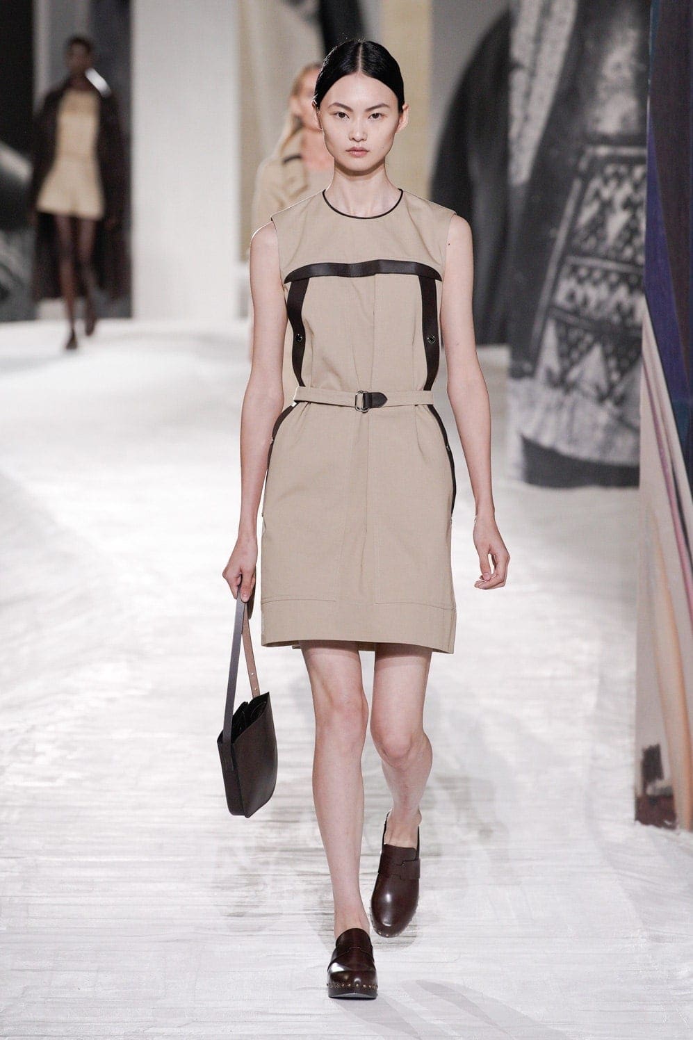 Hermes Spring Summer 2021 por RUNWAY MAGAZINE