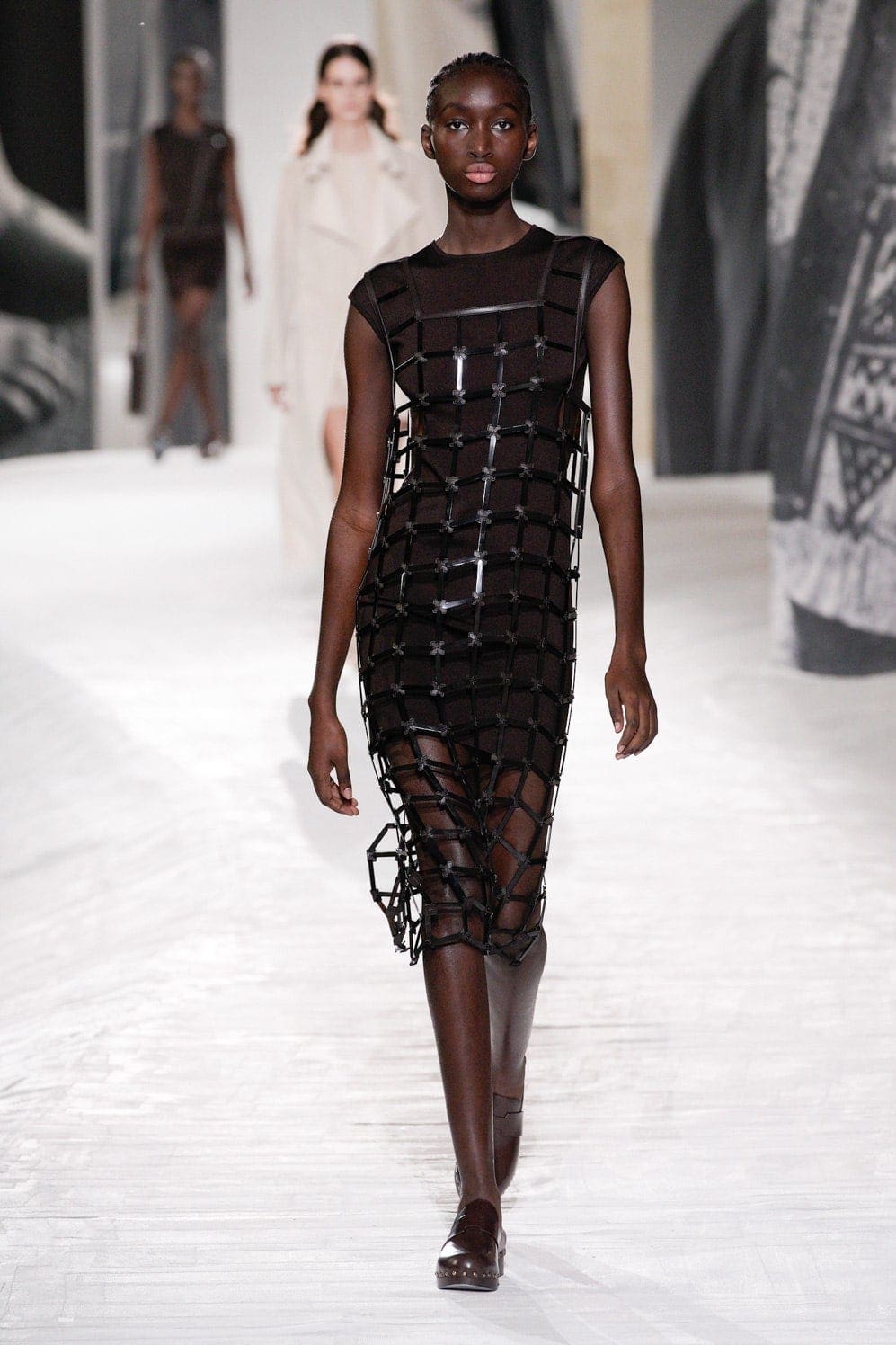 Hermes Spring Summer 2021 por RUNWAY MAGAZINE