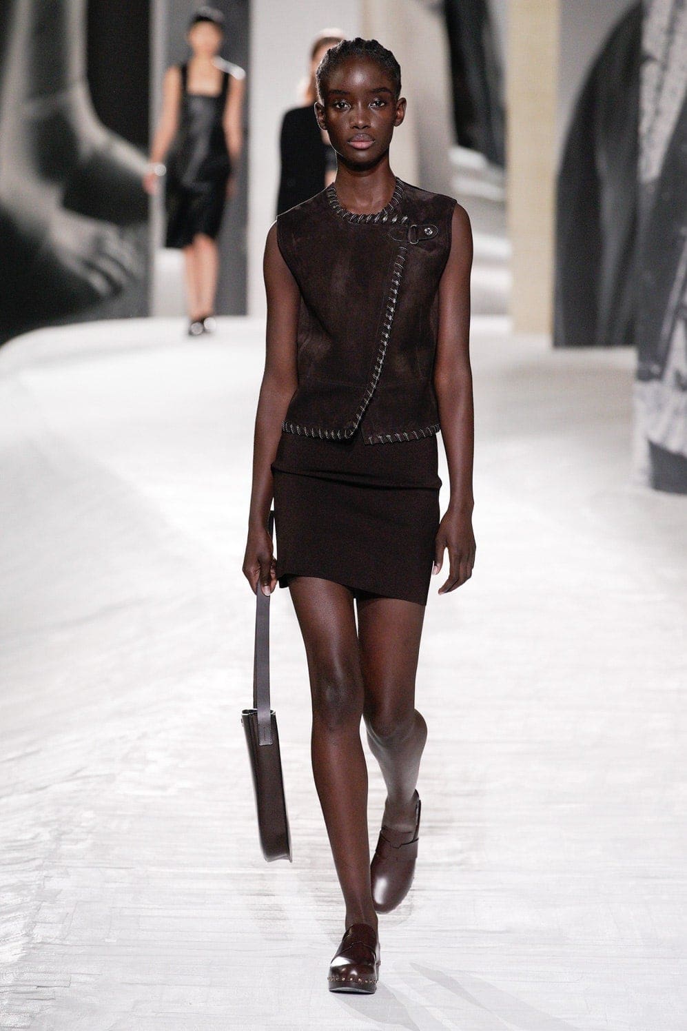 Hermes Spring Summer 2021 por RUNWAY MAGAZINE