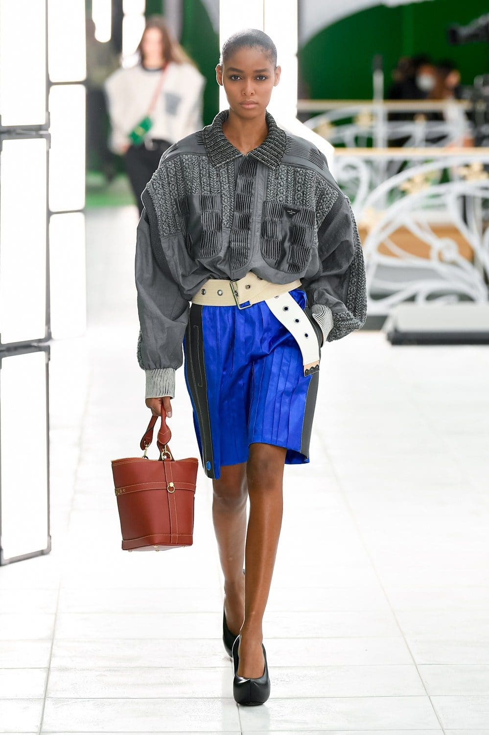Louis Vuitton Spring Summer 2021 por RUNWAY MAGAZINE
