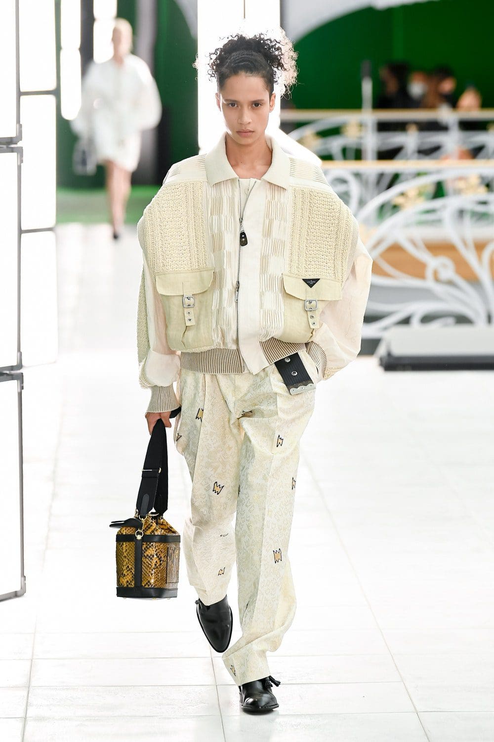 Louis Vuitton Spring Summer 2021 por RUNWAY MAGAZINE
