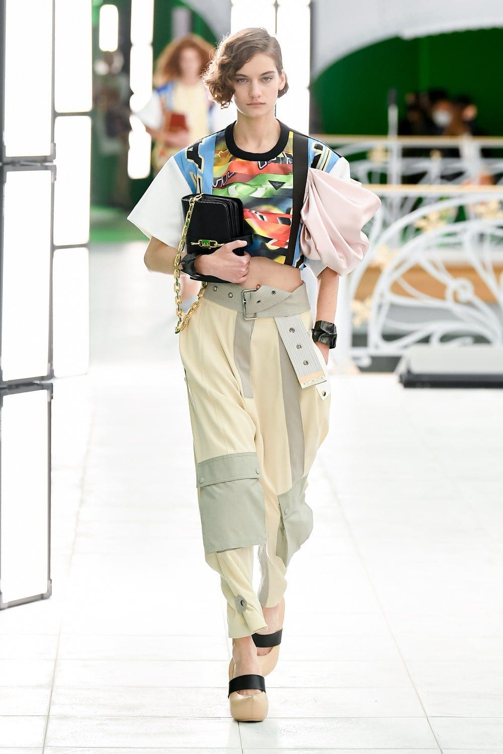 Louis Vuitton Spring Summer 2021 por RUNWAY MAGAZINE
