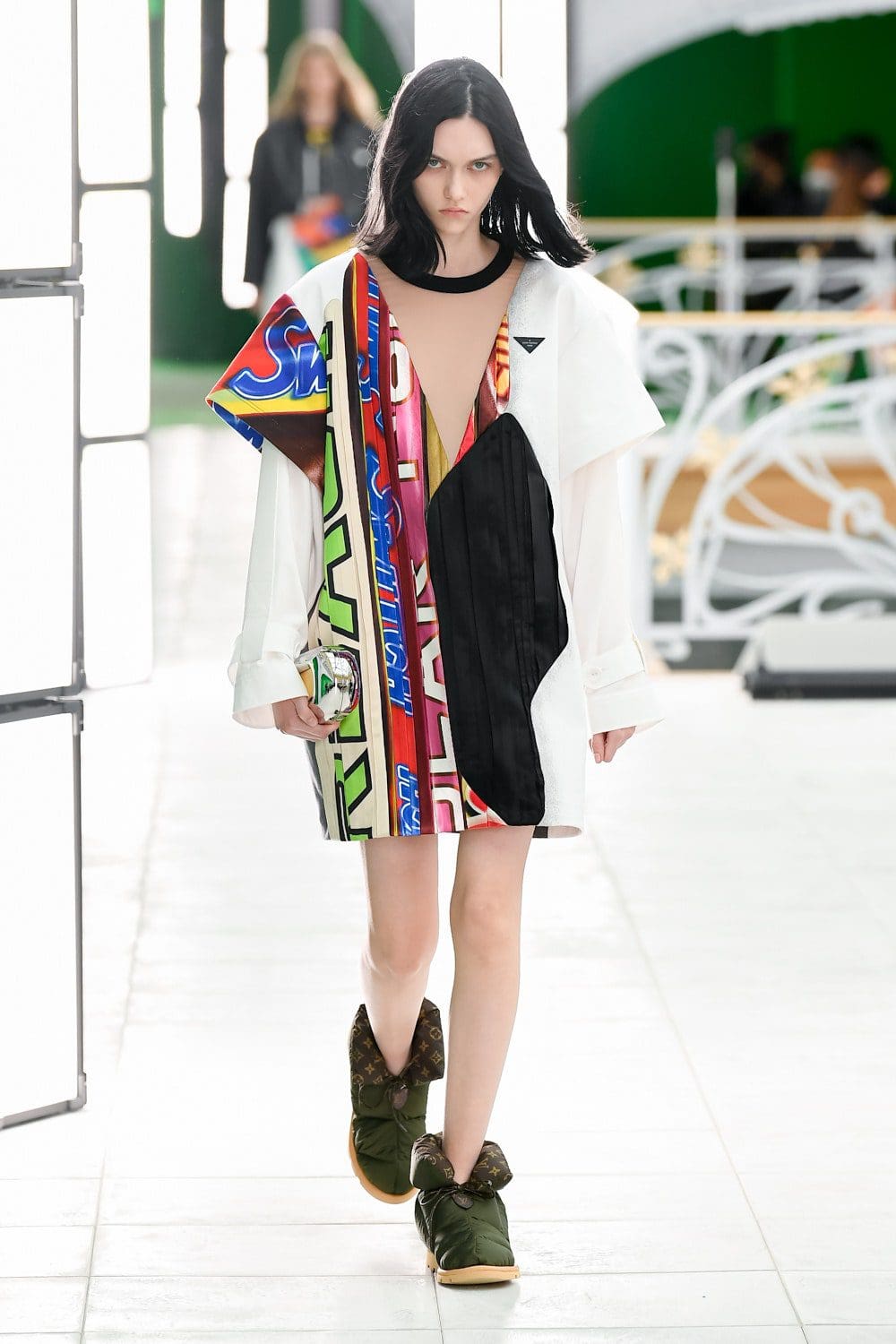Louis Vuitton Spring Summer 2021 por RUNWAY MAGAZINE