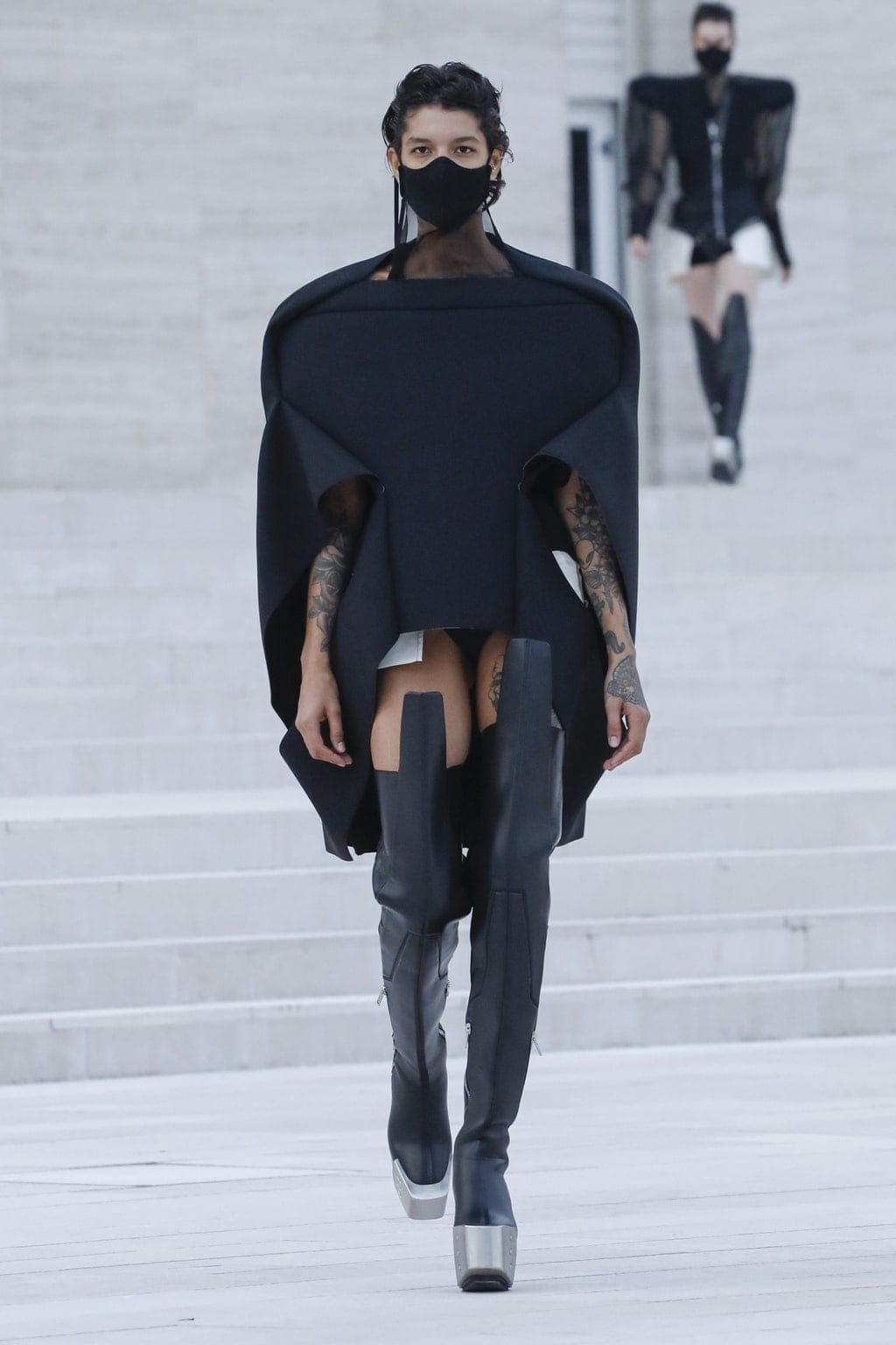 瑞克·欧文斯（Rick Owens）2021年春夏 RUNWAY 杂志