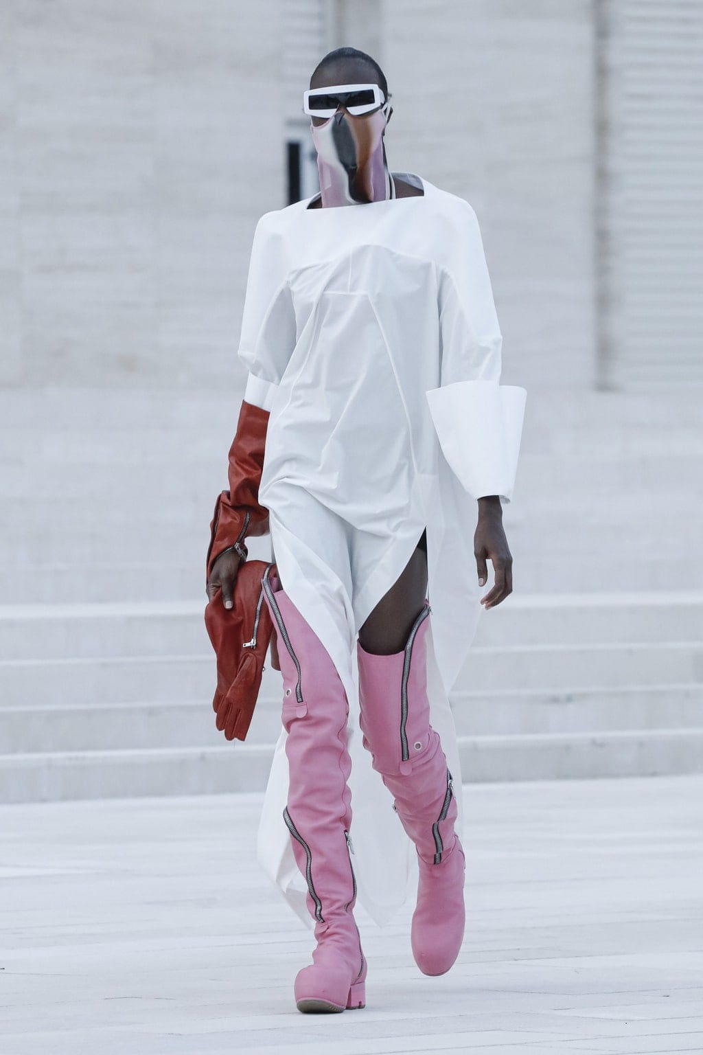 瑞克·欧文斯（Rick Owens）2021年春夏 RUNWAY 杂志