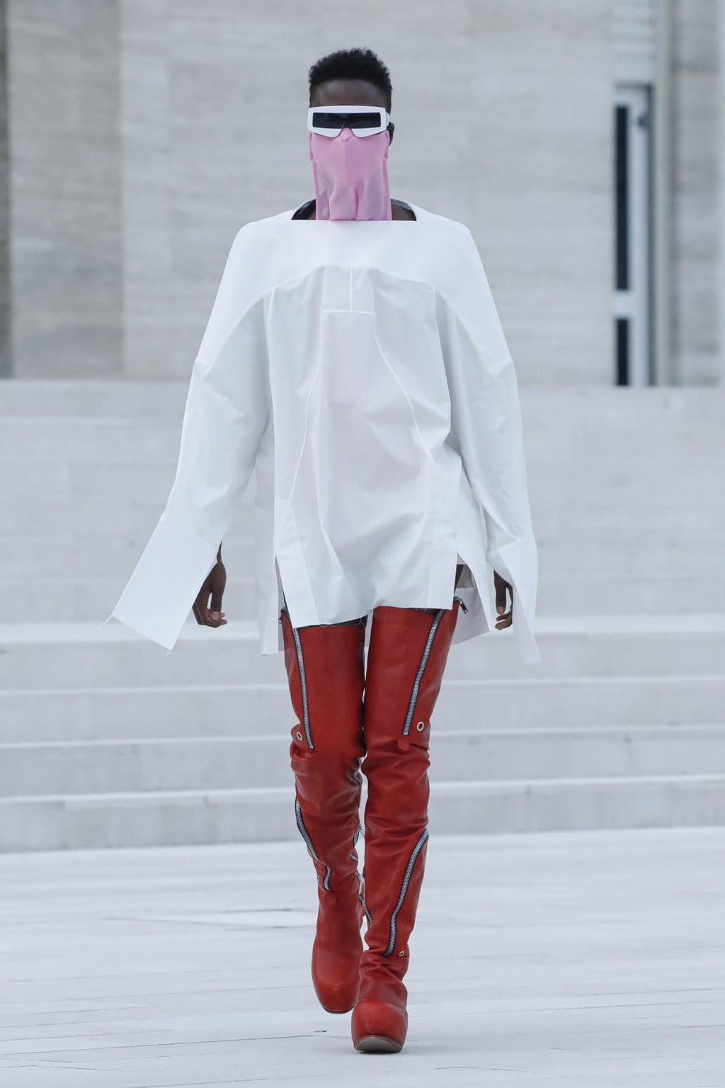 瑞克·欧文斯（Rick Owens）2021年春夏 RUNWAY 杂志