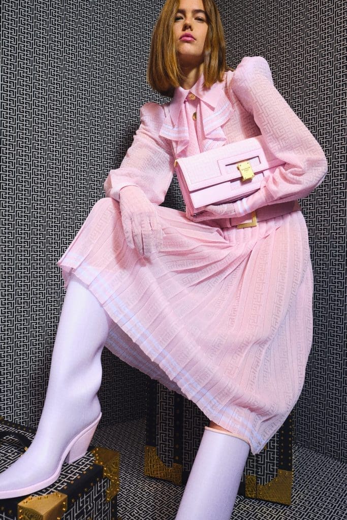 Balmain Pre-Fall 2021 by RUNWAY MAGAZINE