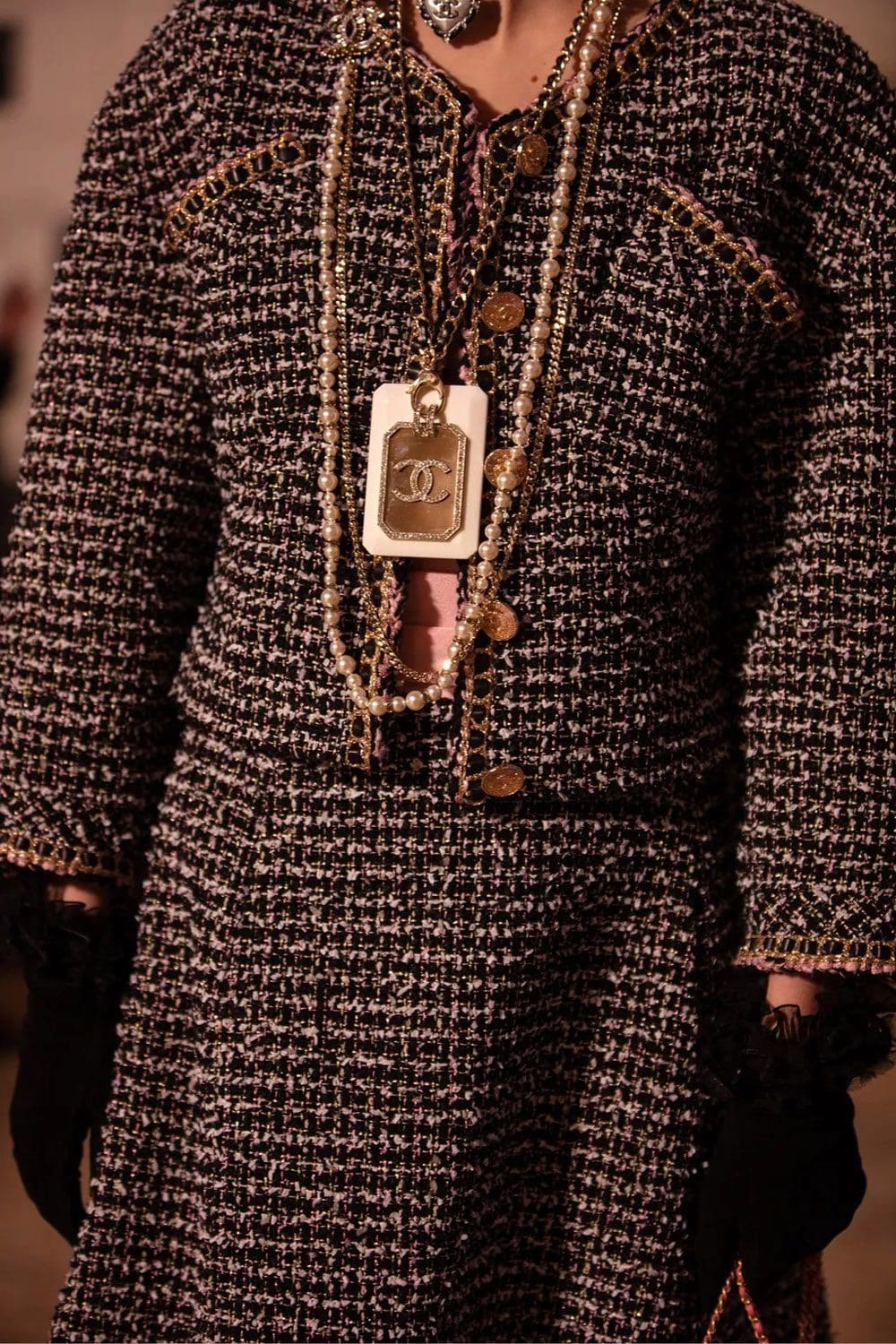 Chanel Pre-Fall 2021 Métiers d’art by RUNWAY MAGAZINE