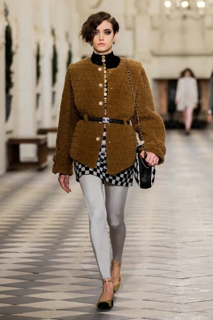 Chanel Pre-Fall 2021 Métiers d’art by RUNWAY MAGAZINE