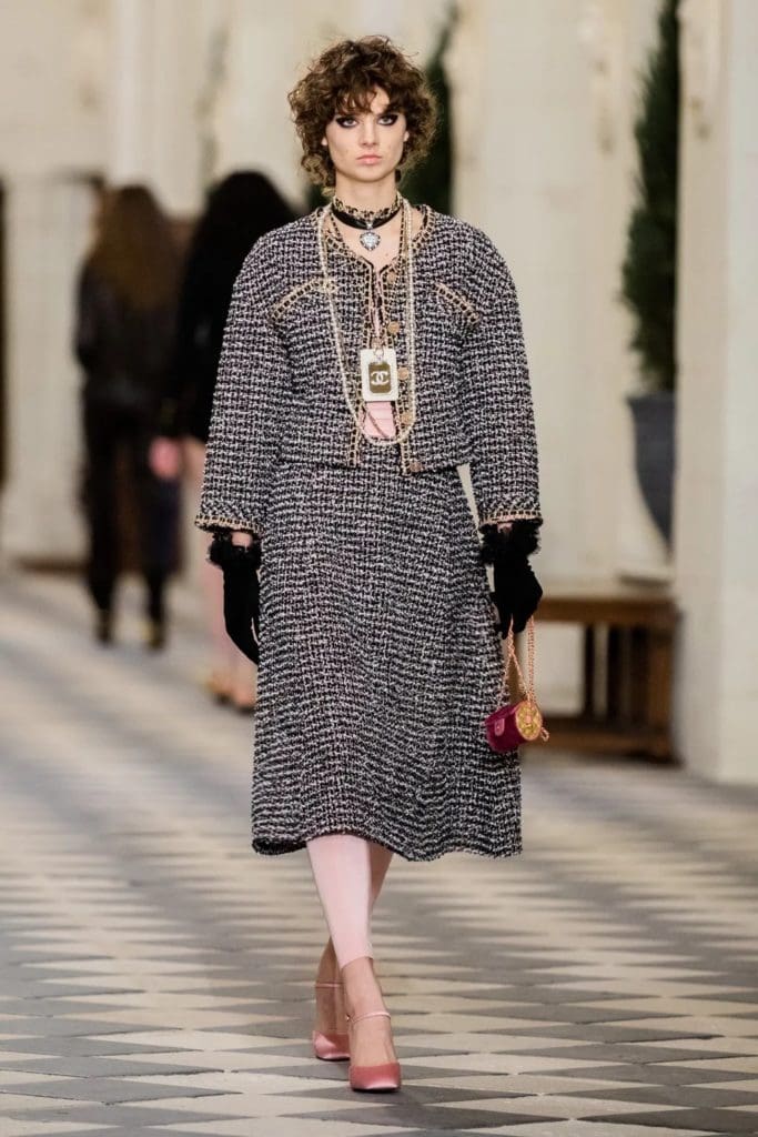 Chanel Pre-Fall 2021 Métiers d’art by RUNWAY MAGAZINE