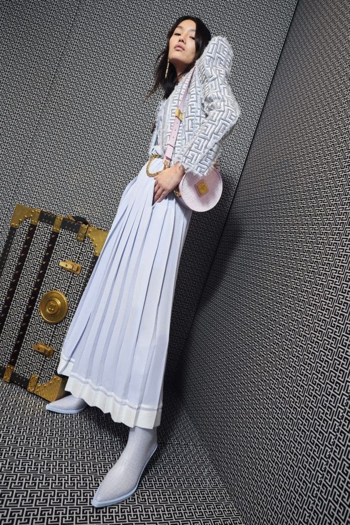 Balmain Pre-Fall 2021 by RUNWAY MAGAZINE