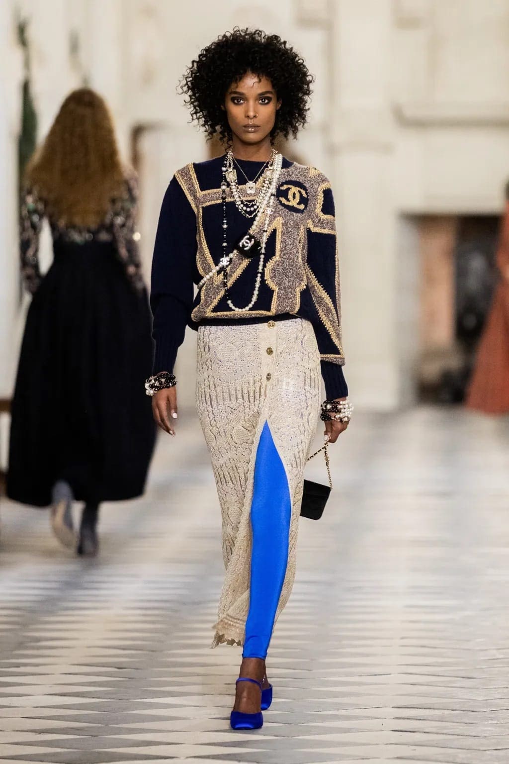 Chanel Pre-Fall 2021 Métiers d’art by RUNWAY MAGAZINE