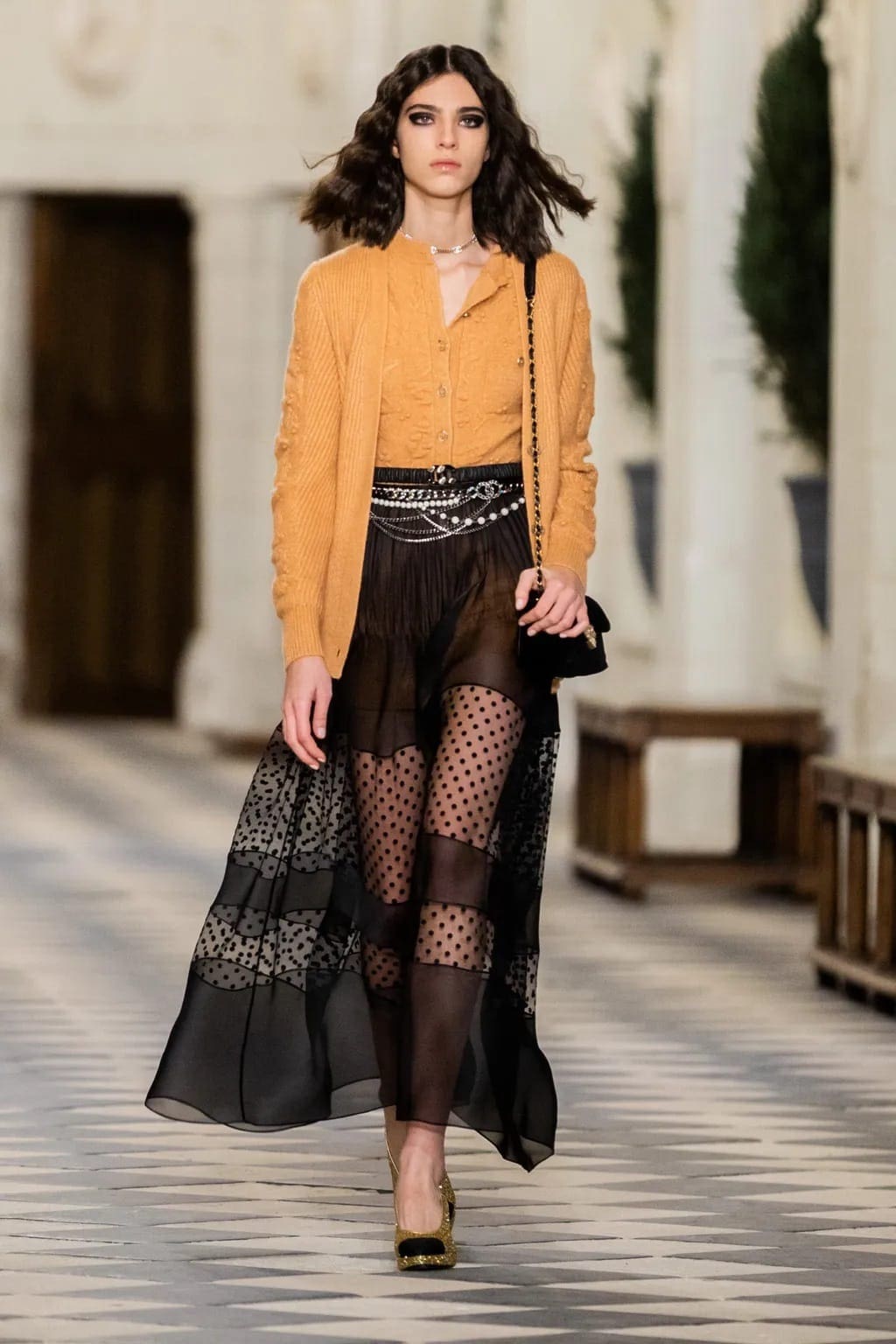 Chanel Pre-Fall 2021 Métiers d’art by RUNWAY MAGAZINE
