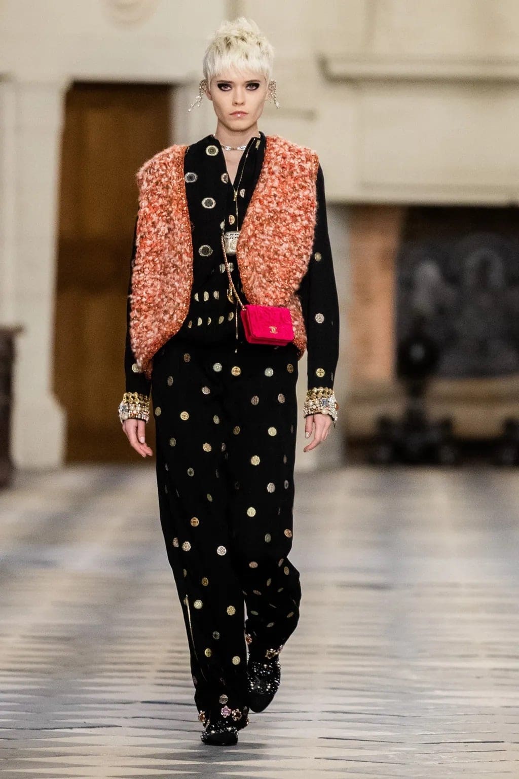 Chanel Pre-Fall 2021 Métiers d’art by RUNWAY MAGAZINE