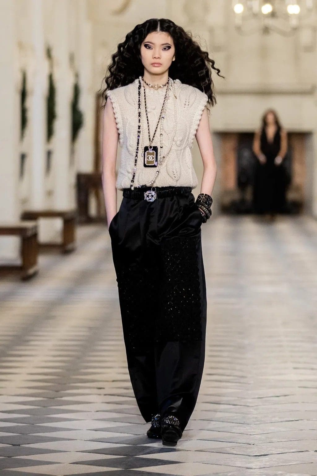 Chanel Pre-Fall 2021 Métiers d’art by RUNWAY MAGAZINE