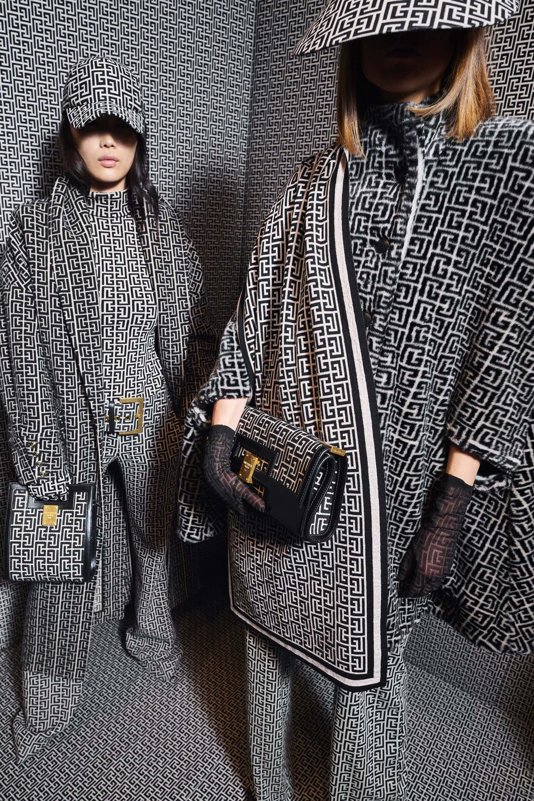 Balmain Pre-Fall 2021 by RUNWAY MAGAZINE