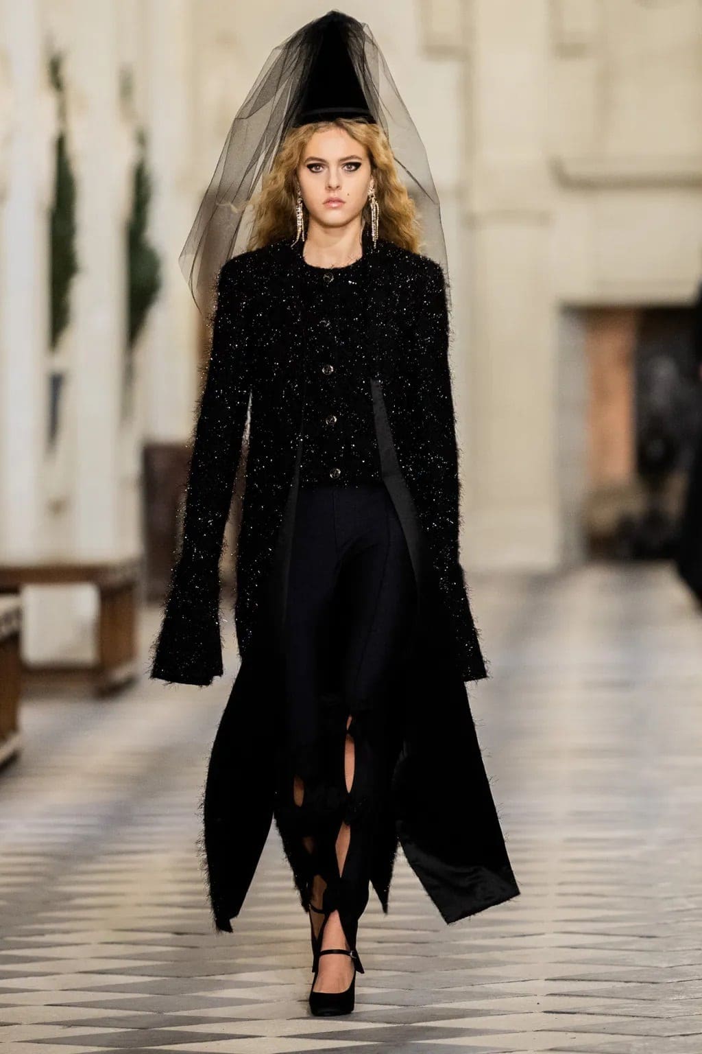 Chanel Pre-Fall 2021 Métiers d’art by RUNWAY MAGAZINE