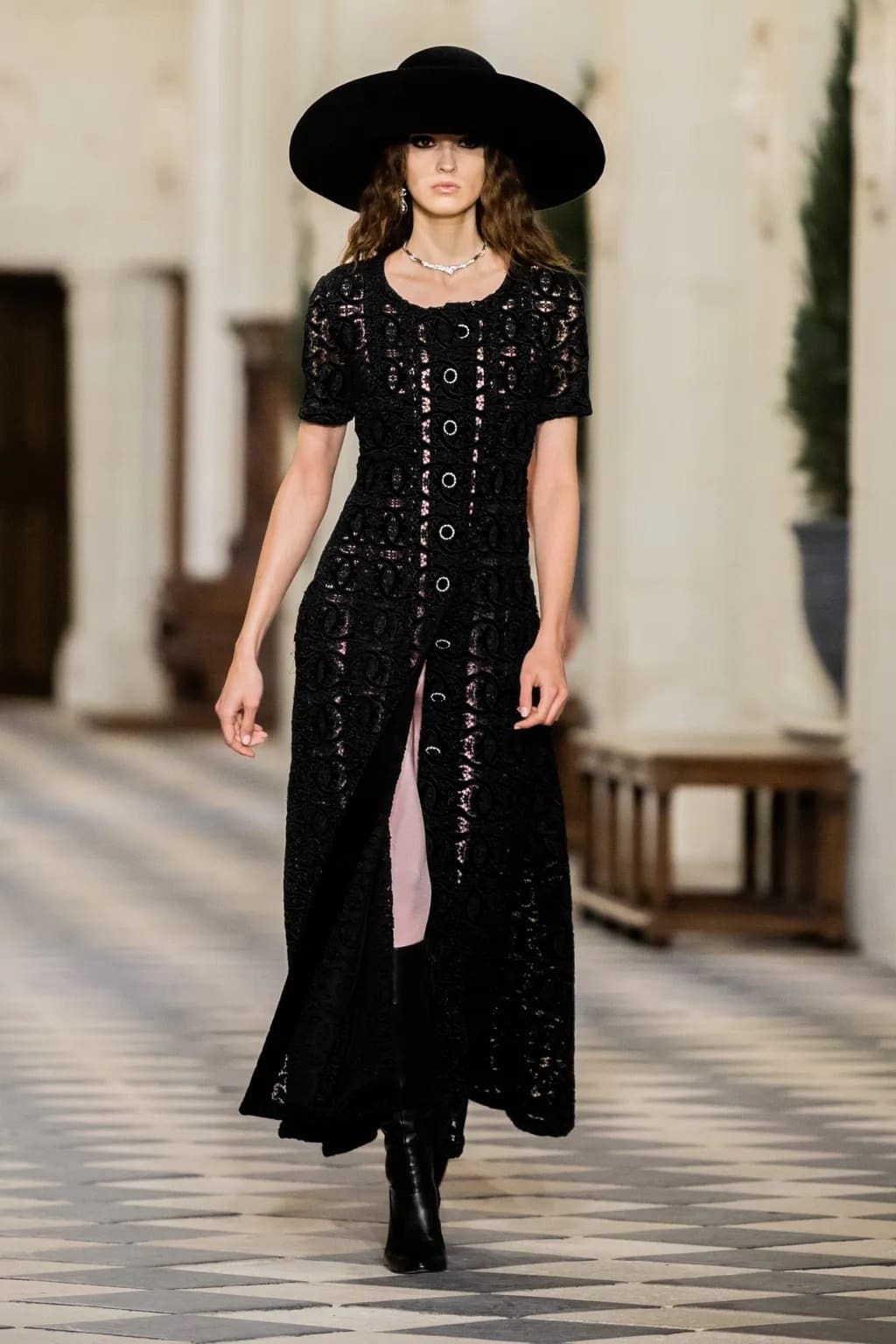 Chanel Pre-Fall 2021 Métiers d’art by RUNWAY MAGAZINE