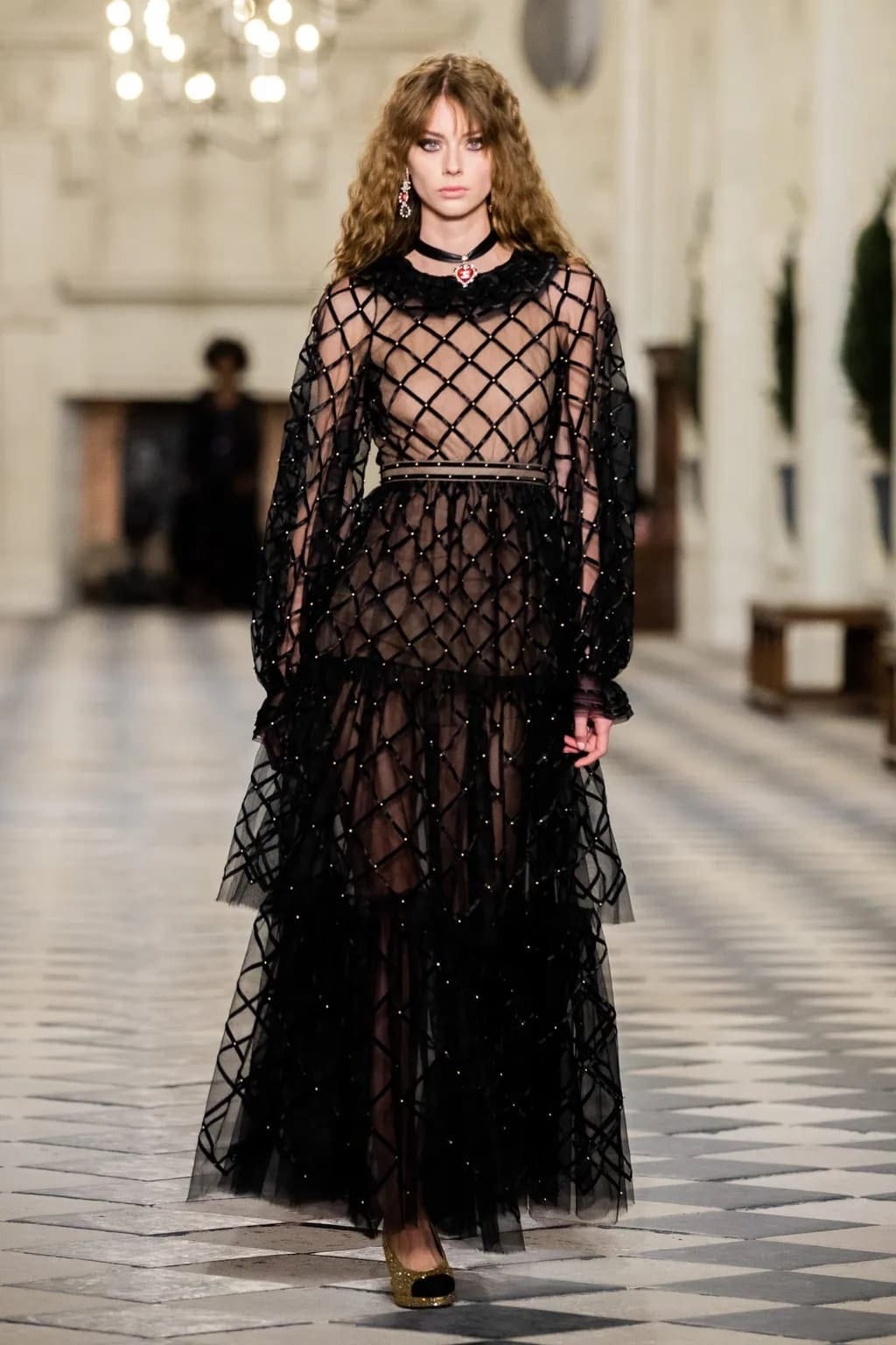 Chanel Pre-Fall 2021 Métiers d’art by RUNWAY MAGAZINE