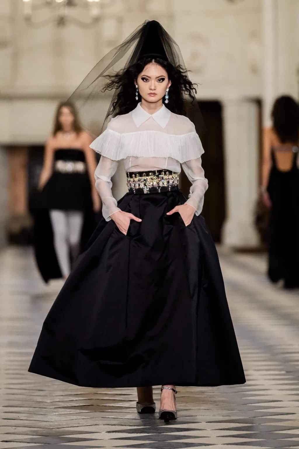 Chanel Pre-Fall 2021 Métiers d’art by RUNWAY MAGAZINE