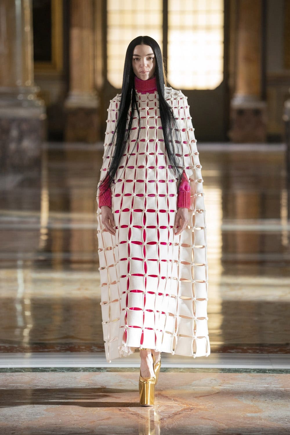 Valentino Haute Couture Primavera Verano 2021 de RUNWAY REVISTA