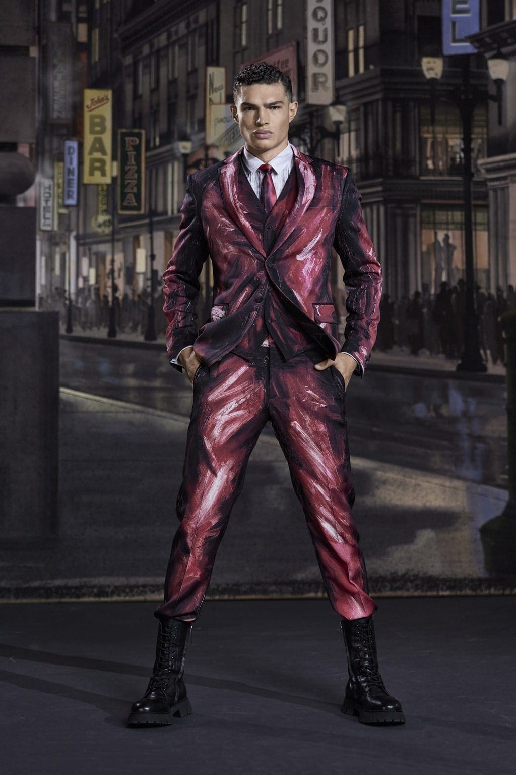 Moschino Men Fall-Winter 2021-2022 by RUNWAY MAGAZINE