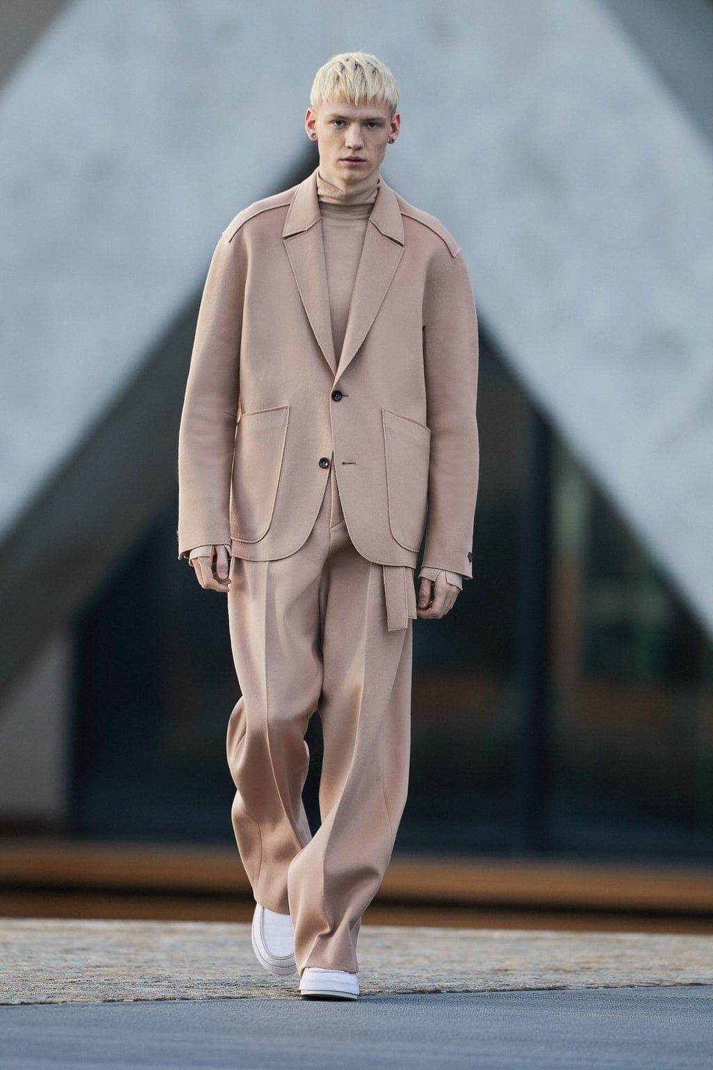 エルメネジルドゼニア2021年から2022年秋冬 RUNWAY マガジン