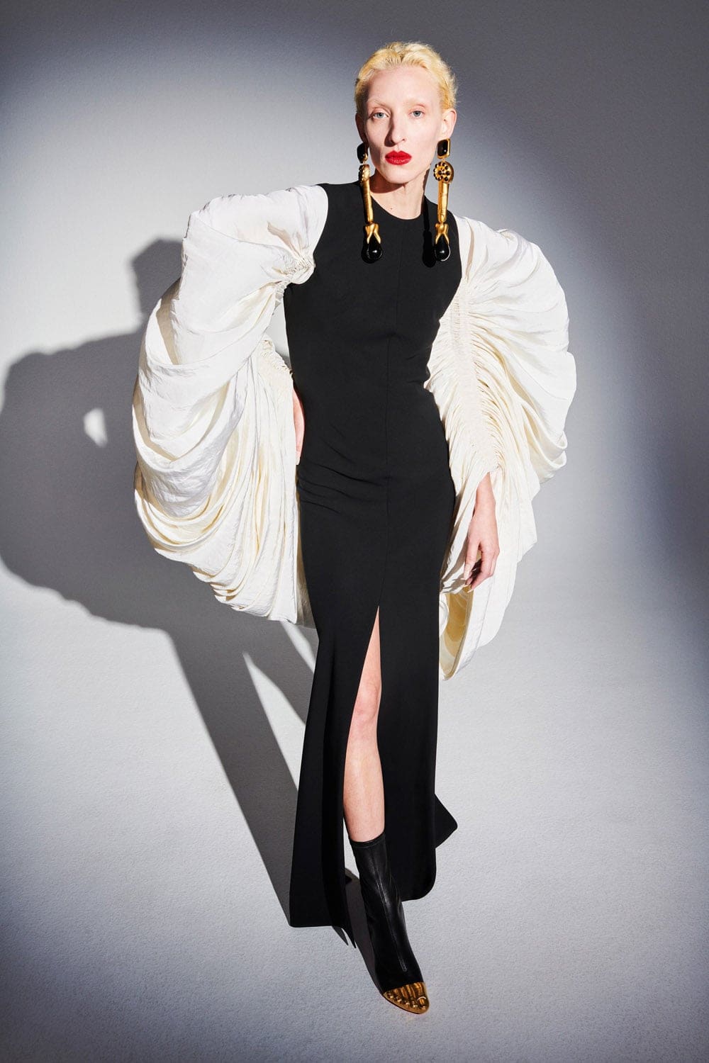Schiaparelli Haute Couture Spring Summer 2021 by RUNWAY MAGAZINE