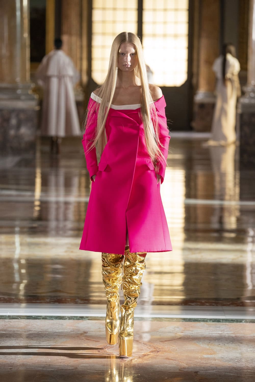 Valentino Haute Couture Primavera Verano 2021 de RUNWAY REVISTA