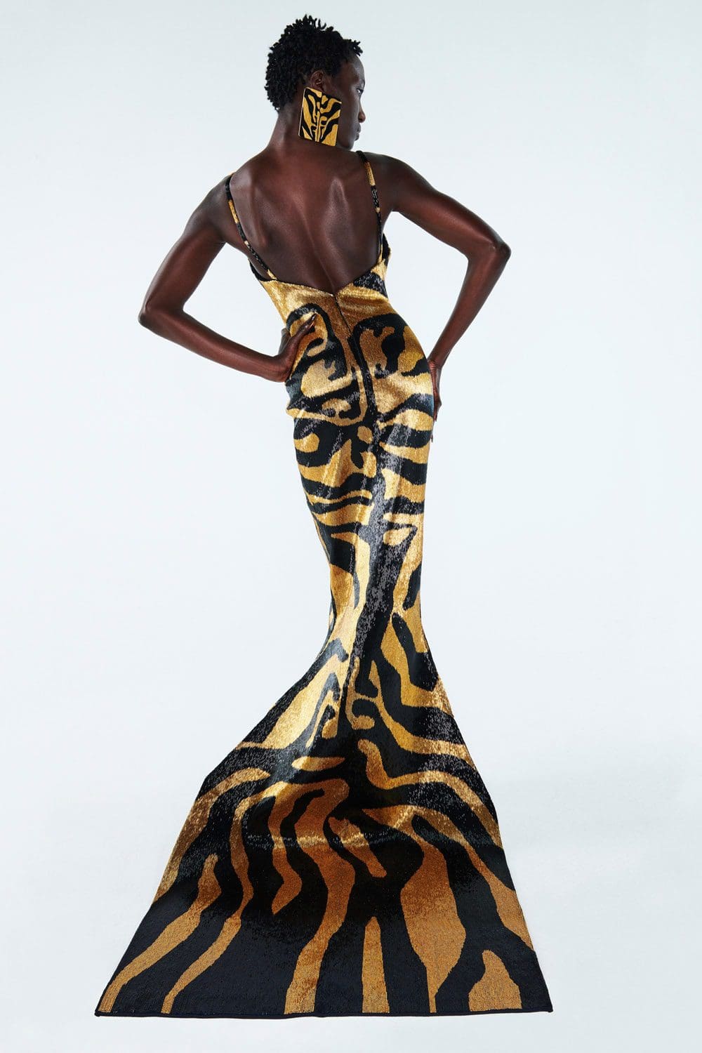 Schiaparelli Haute Couture Spring Summer 2021 by RUNWAY MAGAZINE