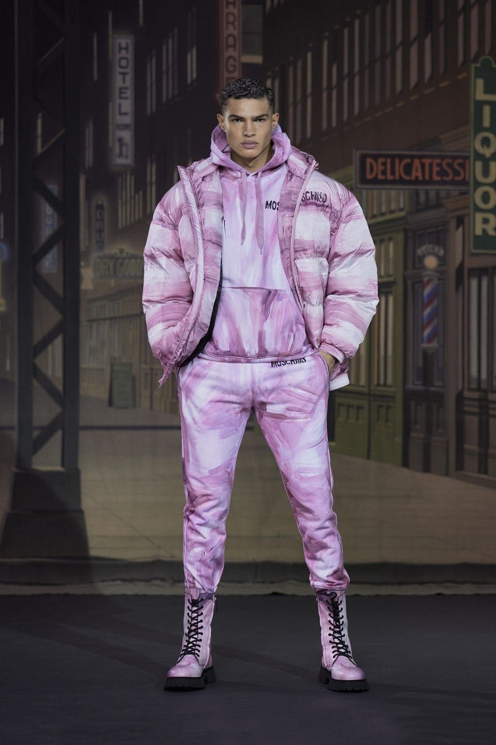 Moschino Men Fall-Winter 2021-2022 by RUNWAY MAGAZINE