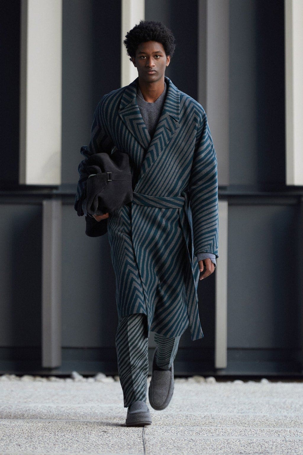 エルメネジルドゼニア2021年から2022年秋冬 RUNWAY マガジン
