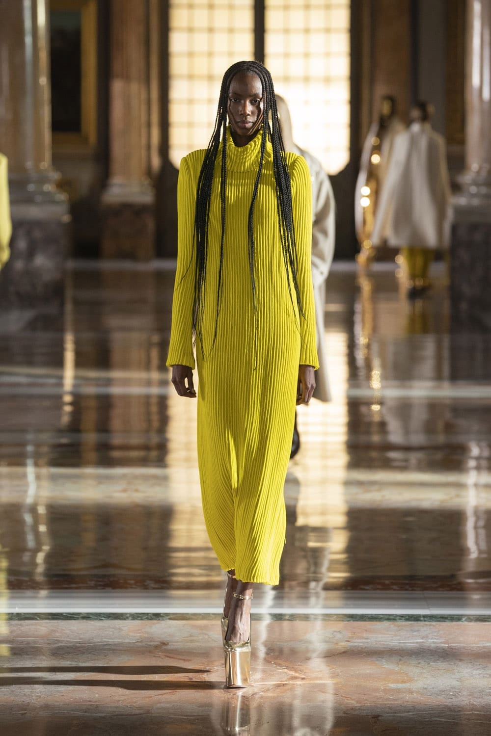 Valentino Haute Couture Primavera Verano 2021 de RUNWAY REVISTA