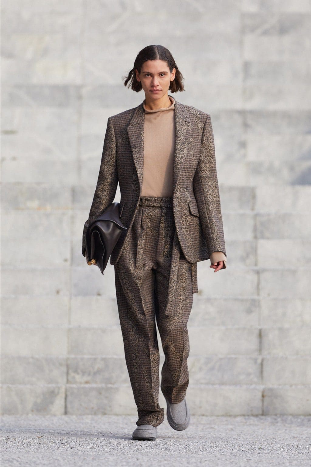 エルメネジルドゼニア2021年から2022年秋冬 RUNWAY マガジン