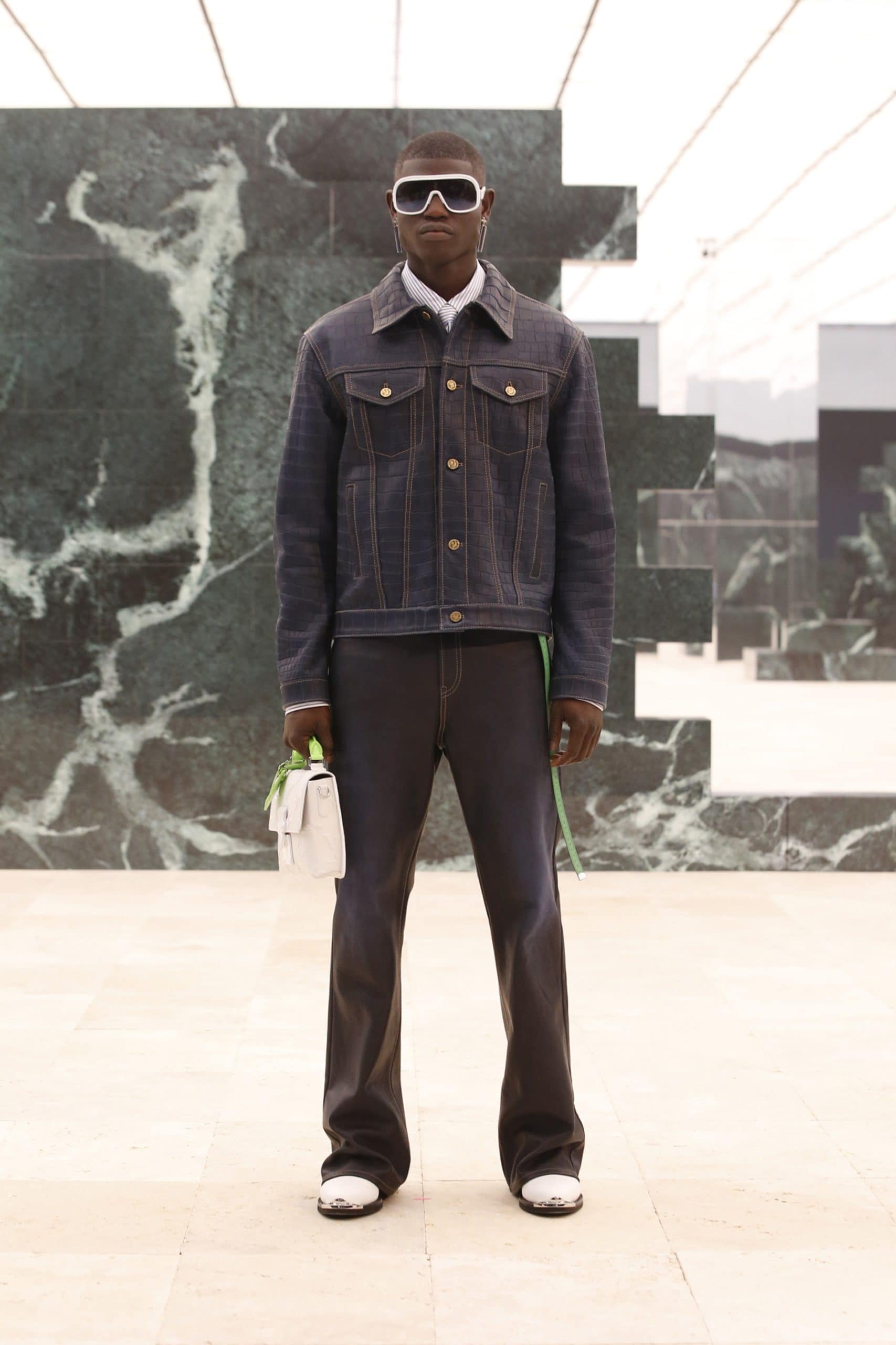 Louis Vuitton Men Otoño-Invierno 2021-2022 por RUNWNAY MAGAZINE