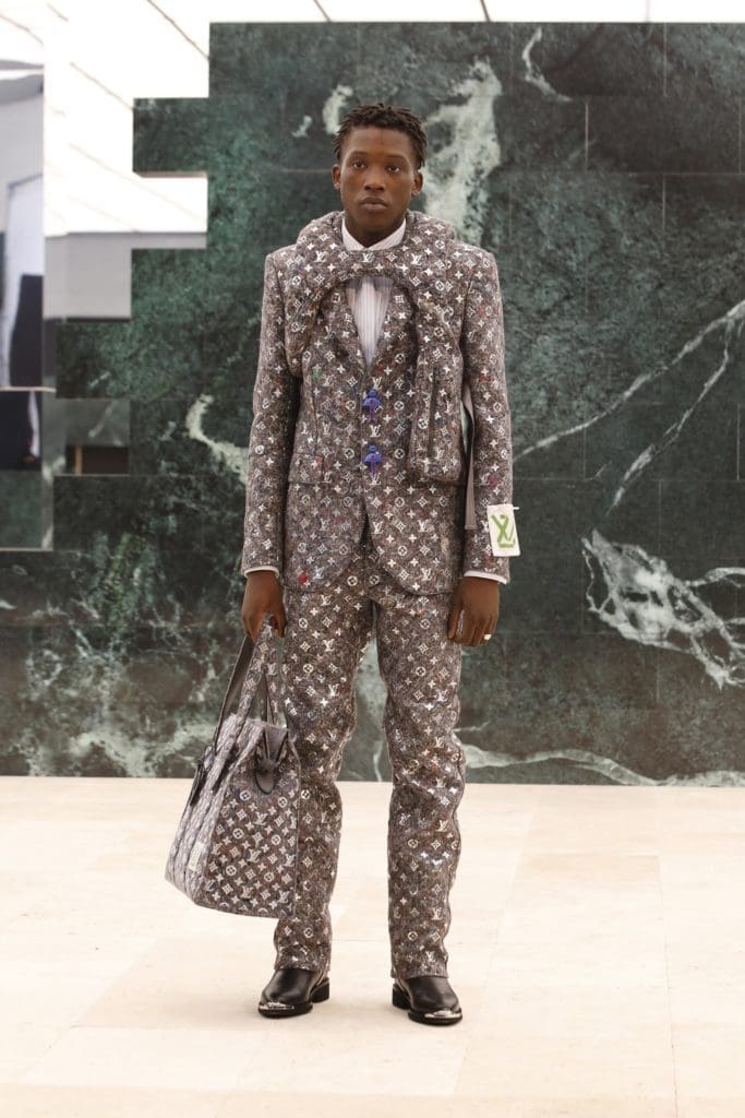 Louis Vuitton Men Fall-Winter 2021-2022 by RUNWNAY MAGAZINE
