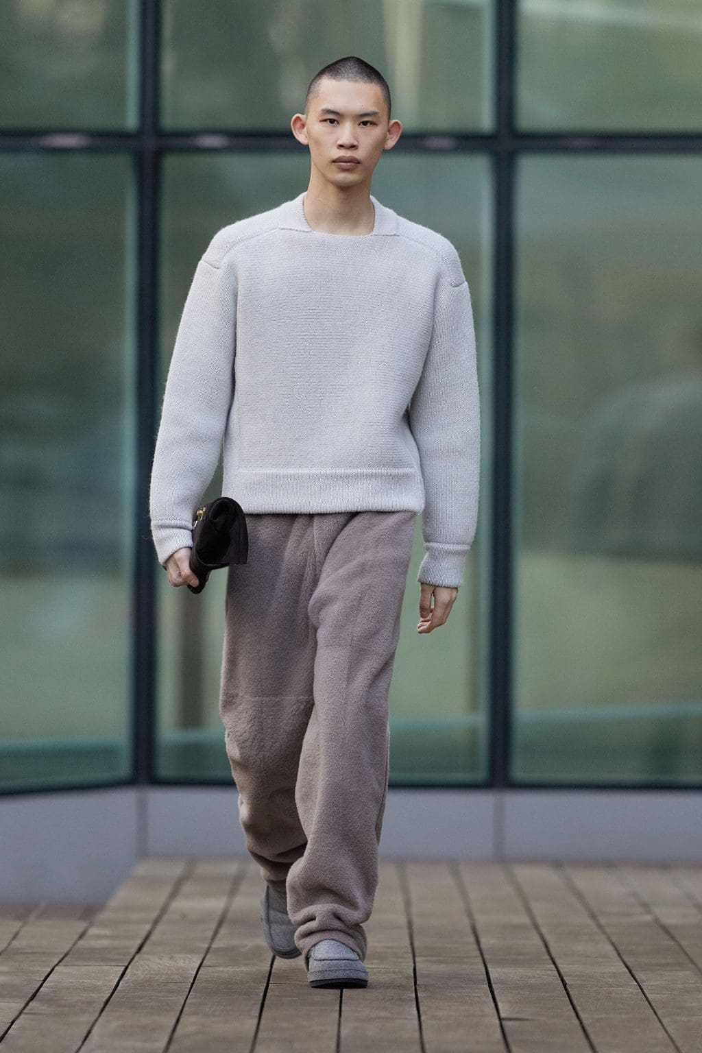 エルメネジルドゼニア2021年から2022年秋冬 RUNWAY マガジン