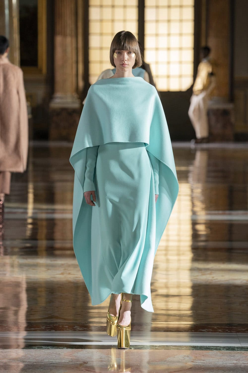 Valentino Haute Couture Primavera Verano 2021 de RUNWAY REVISTA