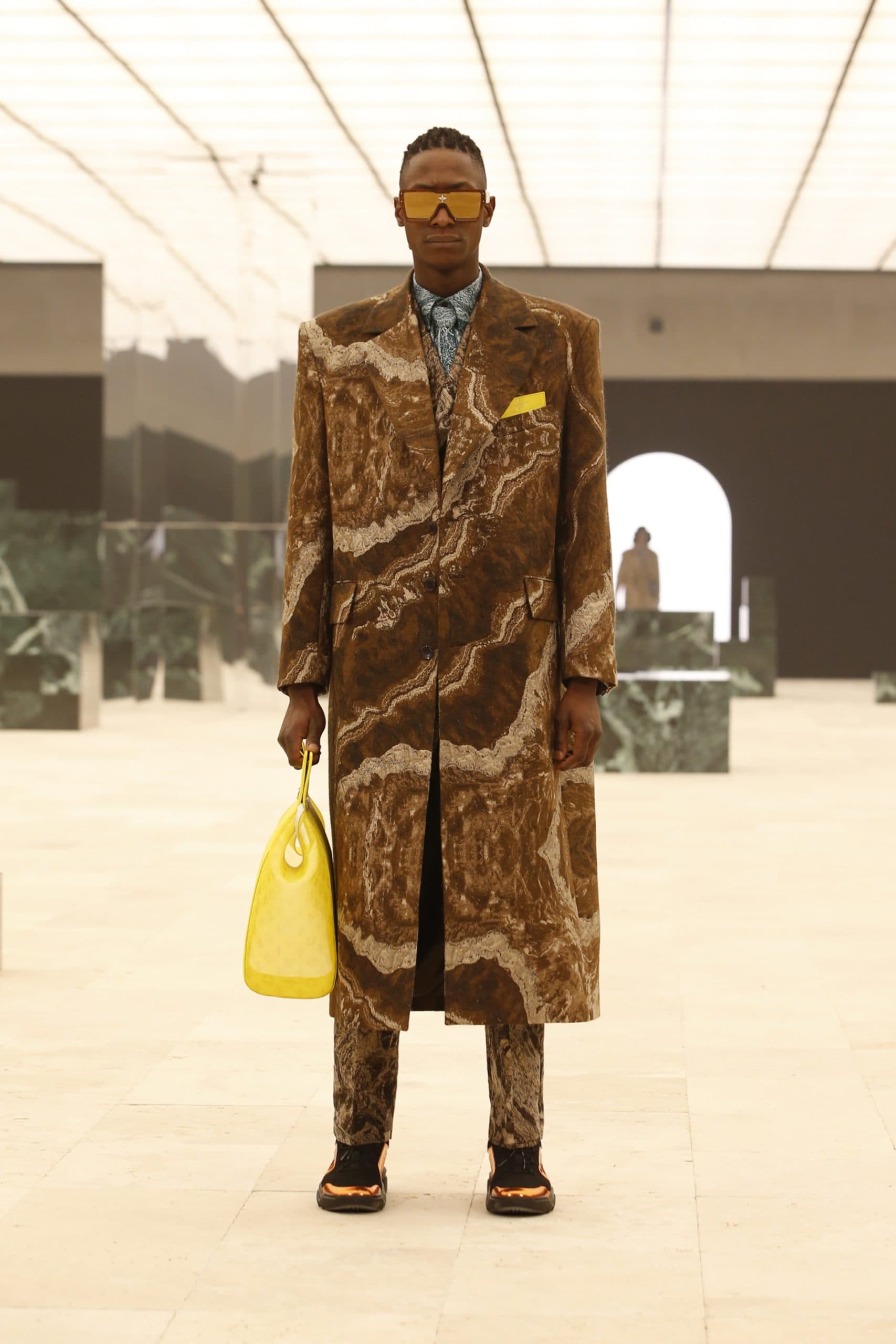 Louis Vuitton Men Otoño-Invierno 2021-2022 por RUNWNAY MAGAZINE