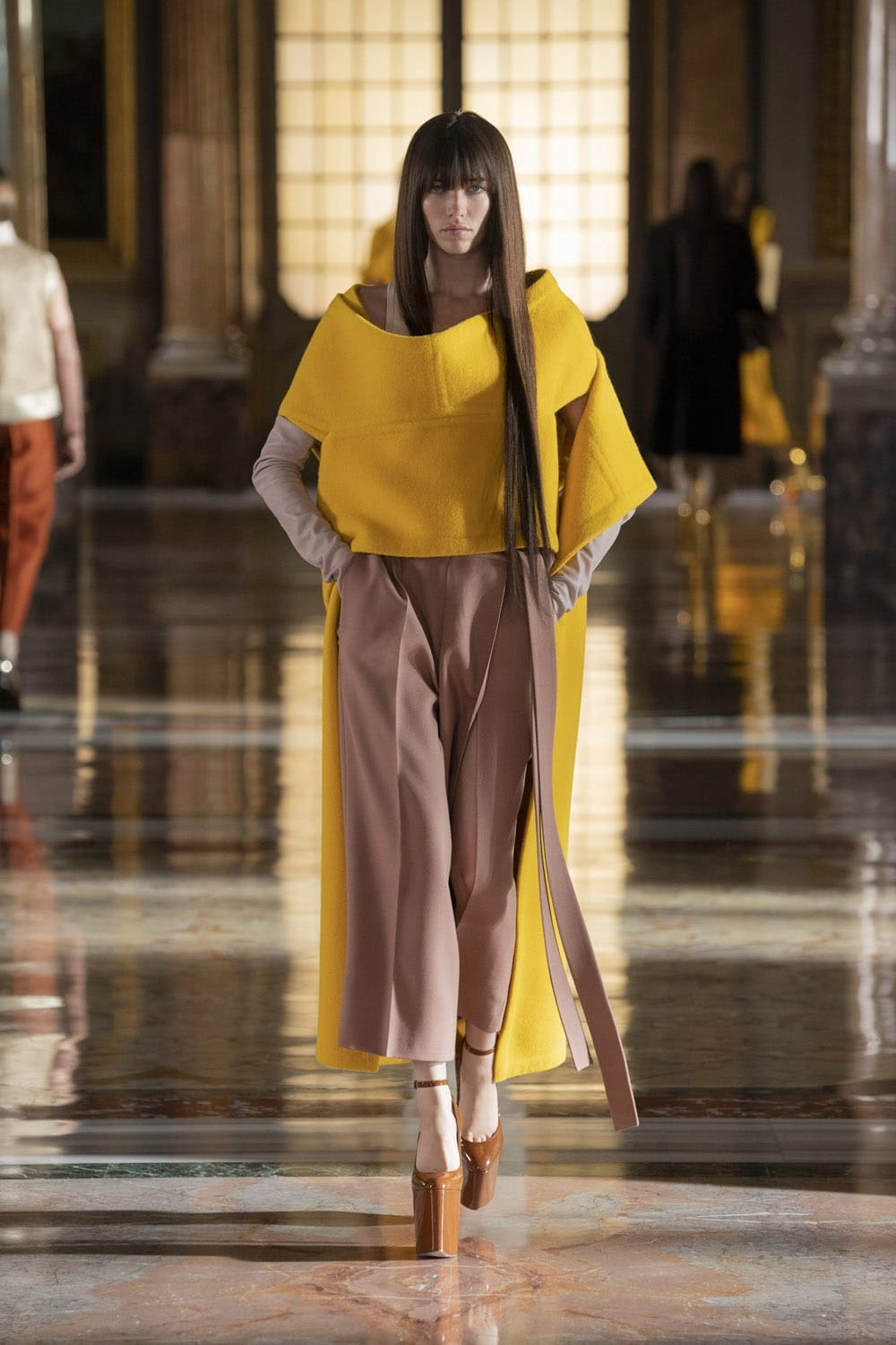 Valentino Haute Couture Primavera Verano 2021 de RUNWAY REVISTA